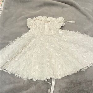 Elegant White Floral Mini Dress